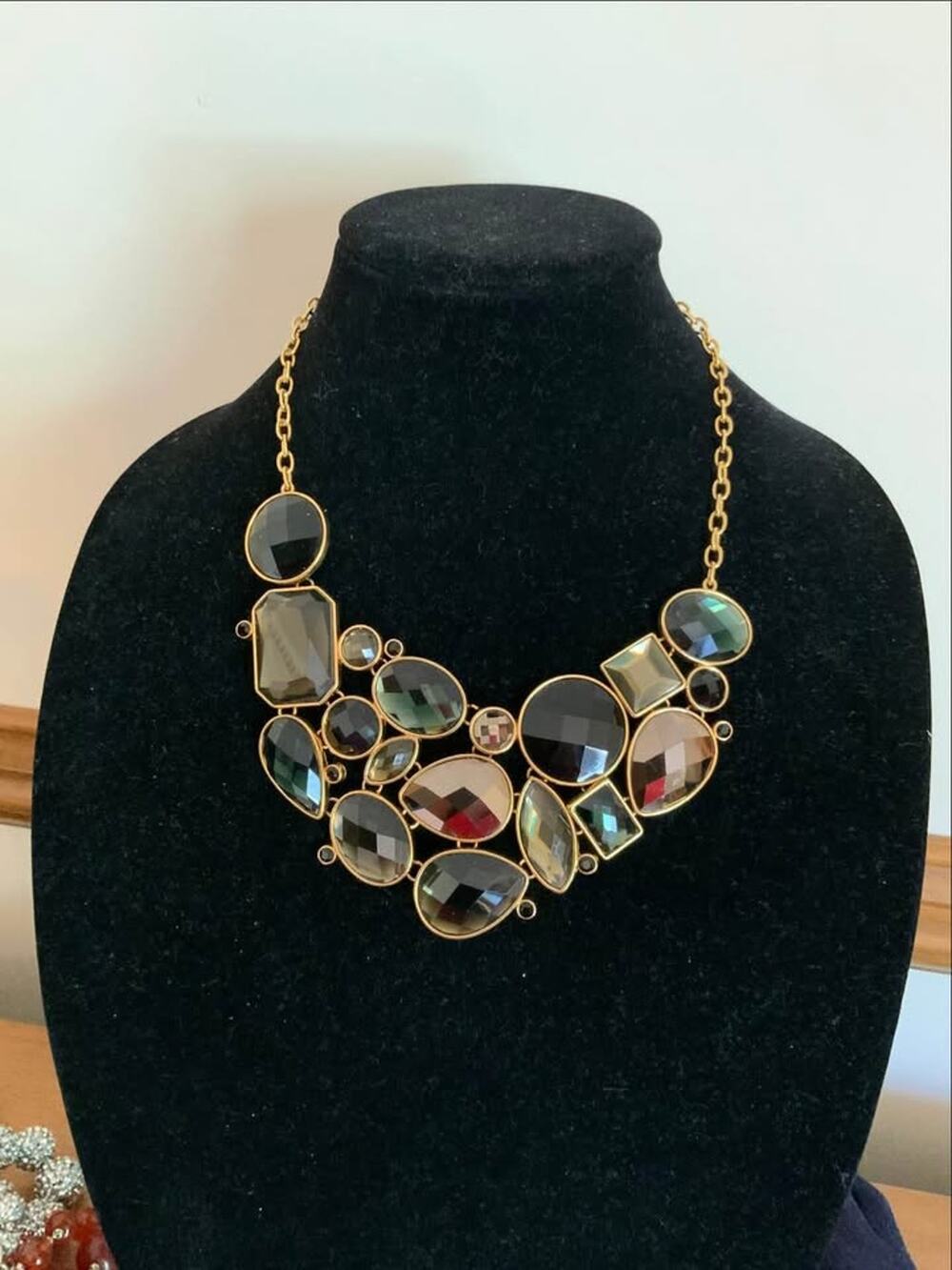 Joan Rivers Faceted Crystal Bib Necklace Gold Tone Statement Jewelry